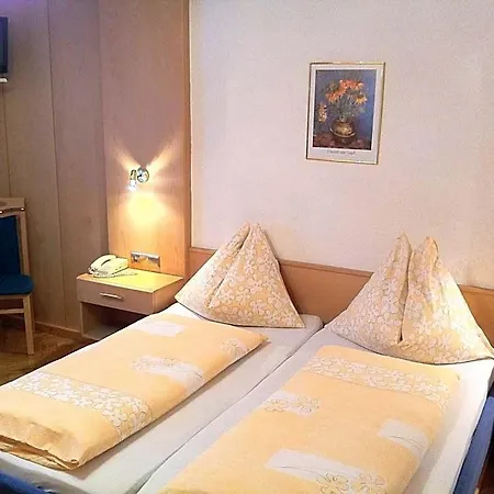 Tautermann Hotel 3*