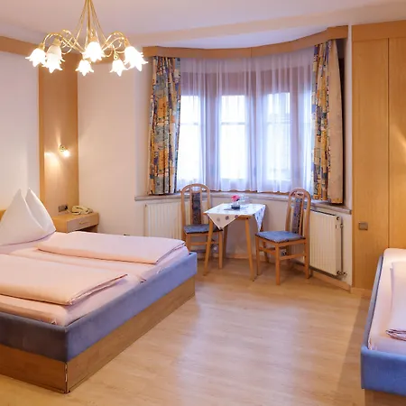 陶特曼酒店 酒店